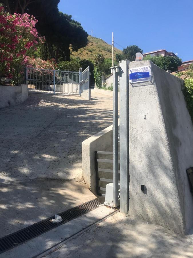 Hotel Tropeacharmet Parking Free Exterior foto